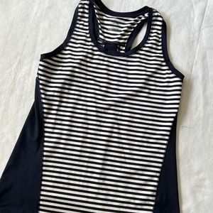 Tek Gear drytek navy blue striped shirt Medium